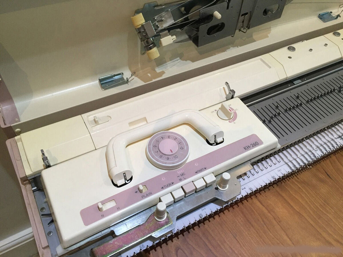 KH260 Punch Card chunky Knitting Machine