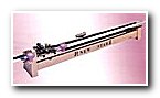 Singer 12 Gauge Intashia Fine Needle Hanging Yarn Knitting Machine