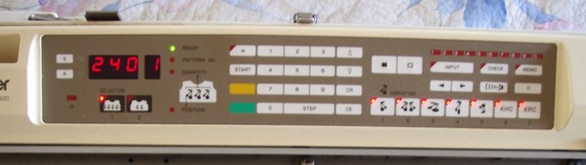 Brother KH940 Electronic Computerized Knitting Machine