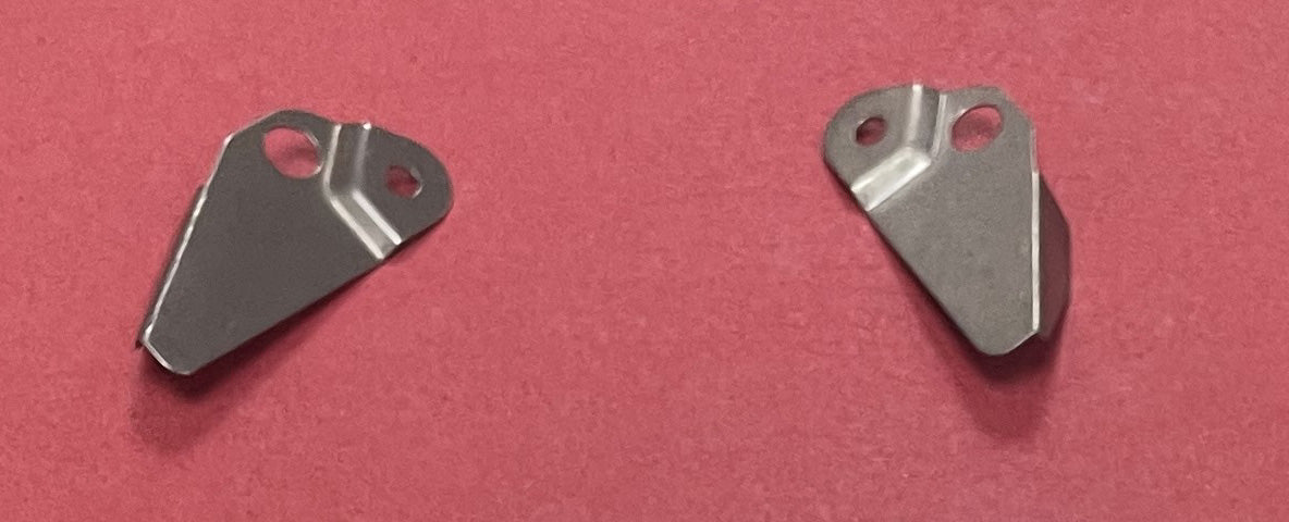 Guard Cam B Silver Reed Singer SK150, SK151. AG155 04816880 04826889